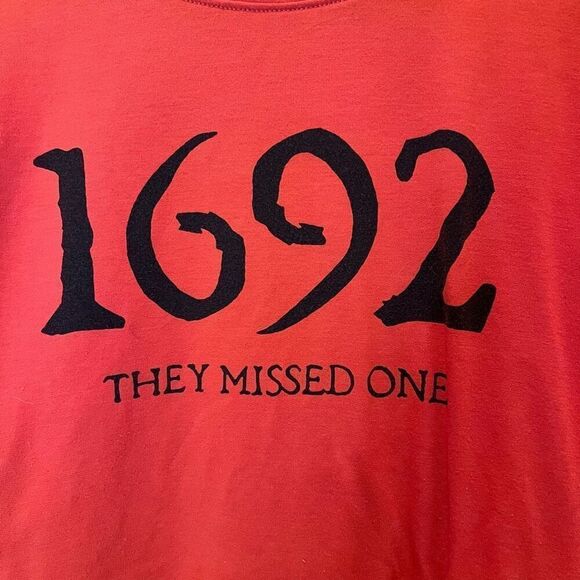 1692 They Missed One Crew Neck Long Sleeve Pullover Sweatshirt Red Black Large - Picture 5 of 5